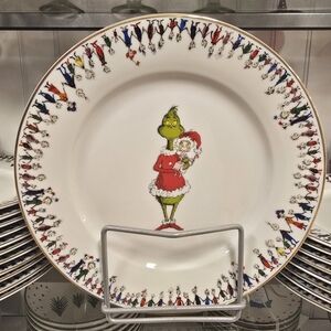 The Grinch and Whoville Characters Christmas Holiday Dinner Plates - Set of 4